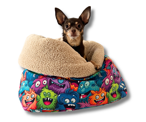 Forest fairytale - lined softshell dog sleeping bag with stable base &amp; cushion / base size 40cm x 22cm / 47cm high