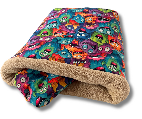 Forest fairytale - lined softshell dog sleeping bag with stable base &amp; cushion / base size 40cm x 22cm / 47cm high